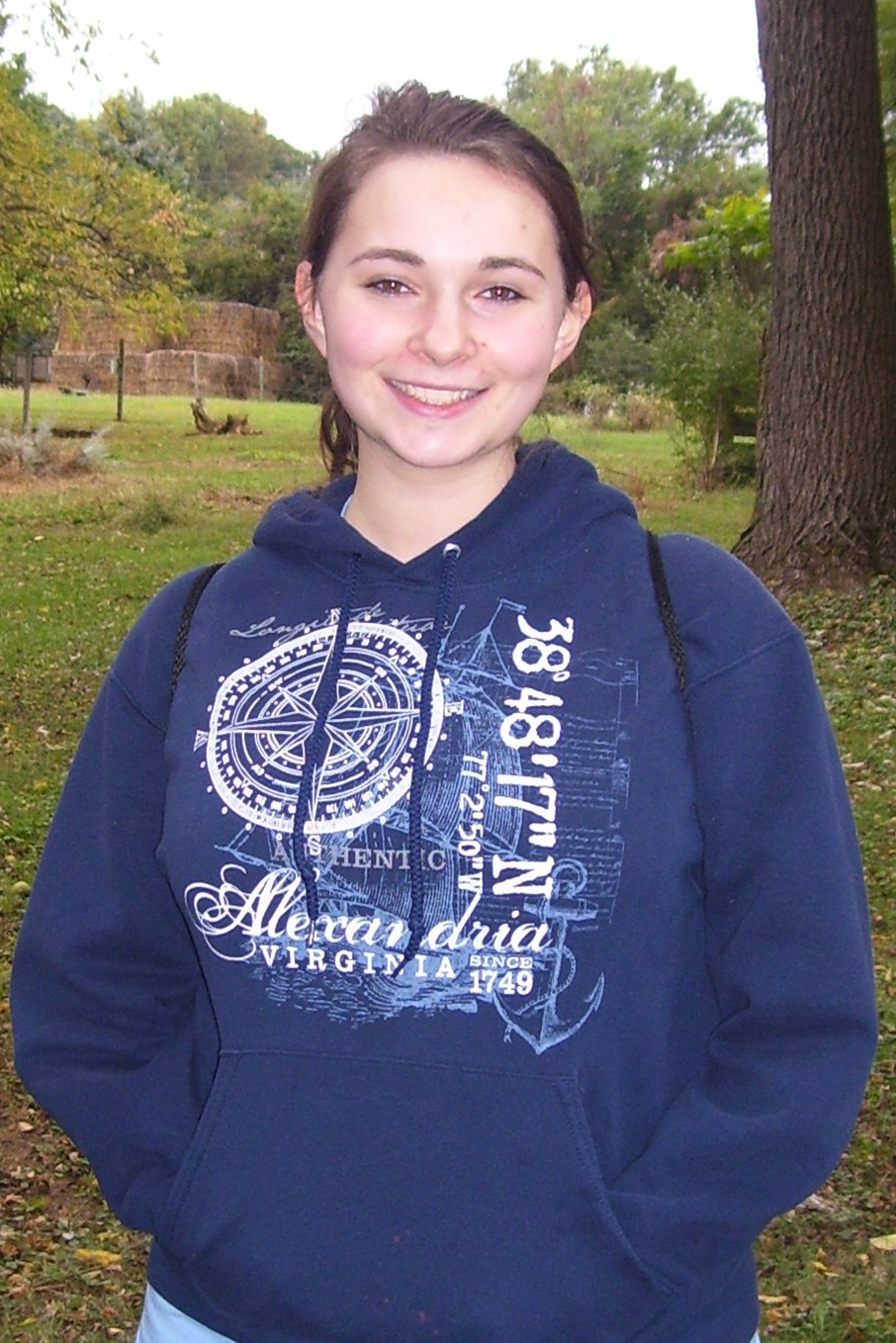 Lacey MacRhyann
