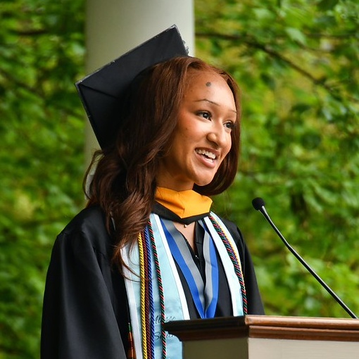 Alysse Smith '26