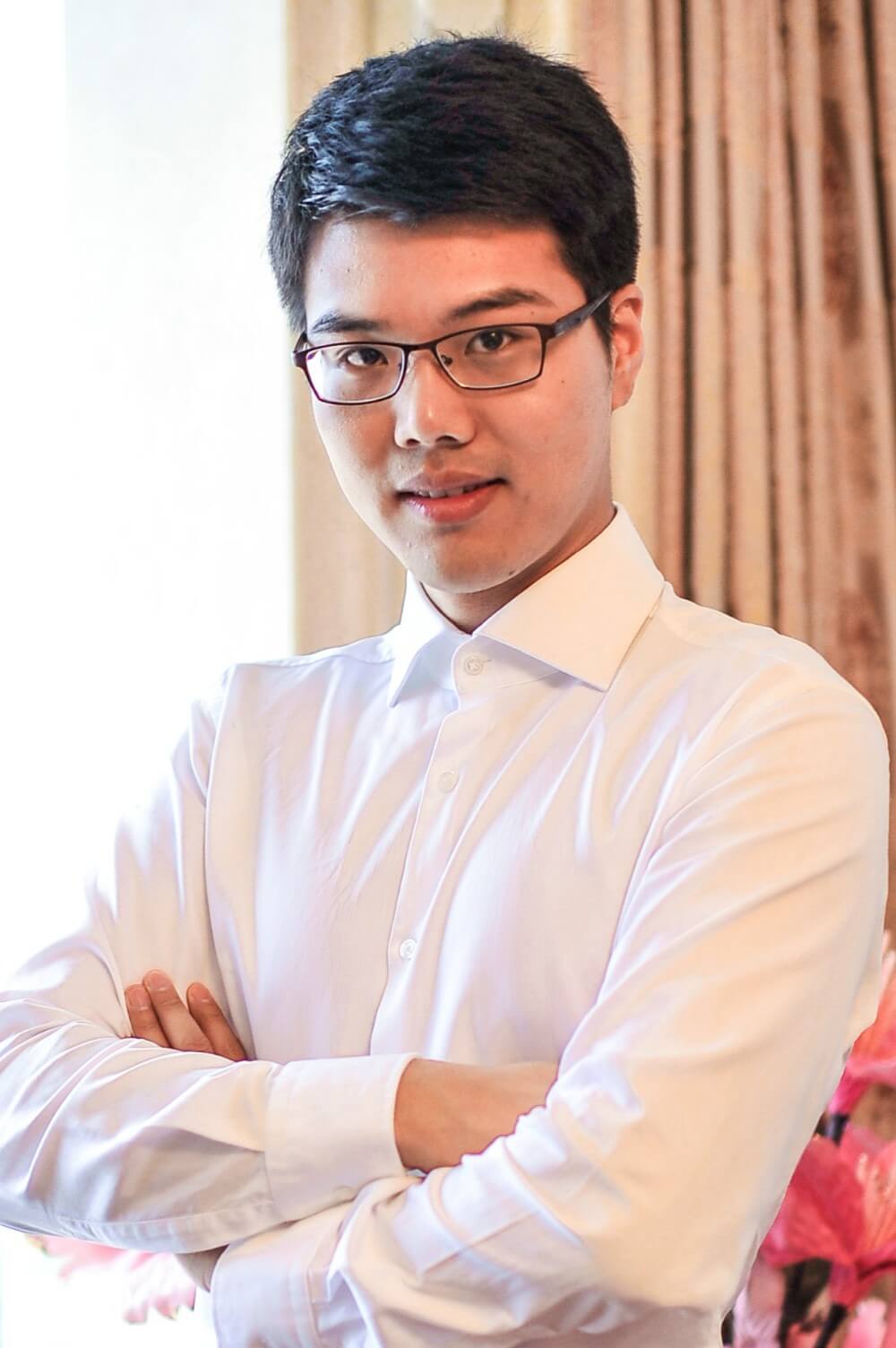 Dr. Peilong Li