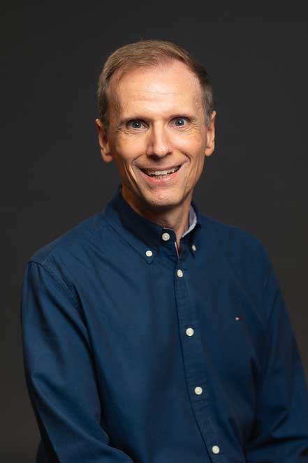 Dr. Craig Lang