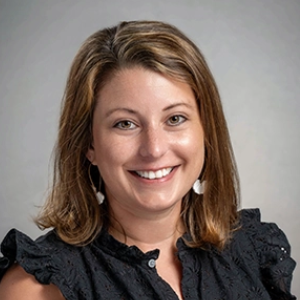 Jenna DiEleuterio headshot