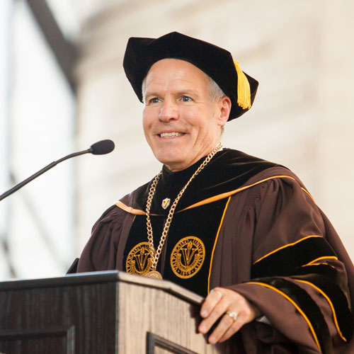 Mark Heckler headshot