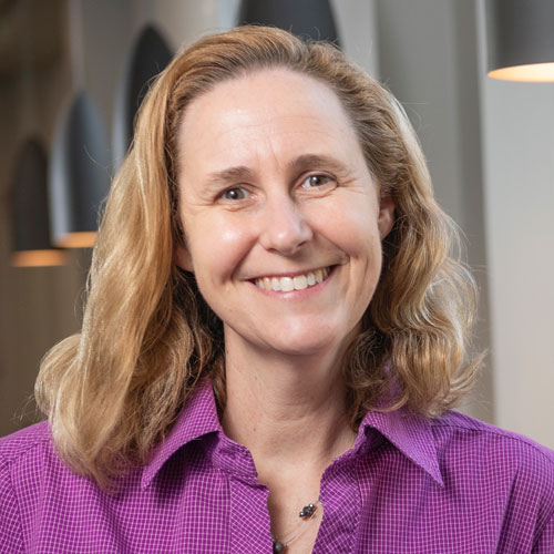 Kirsten Johnson Headshot