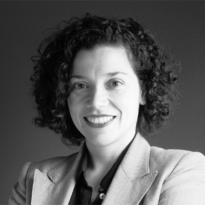 oya ozkanca headshot