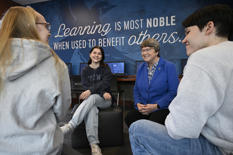 president rider with students