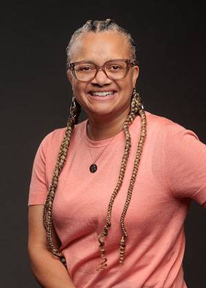 Javita Thompson Headshot