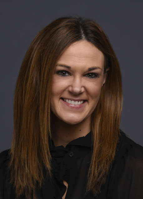 Keri Straub Headshot