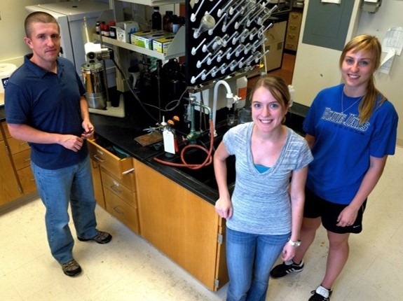 A 2014 SCARP Team DR. Rood with chemistry Summer 2014 SCARP students Stephanie Tretter and Ashley Landis